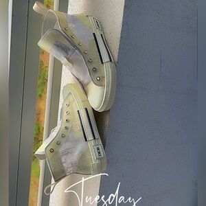 Christian Dior B23 League High Top Sneaker White Dior Oblique Canvas